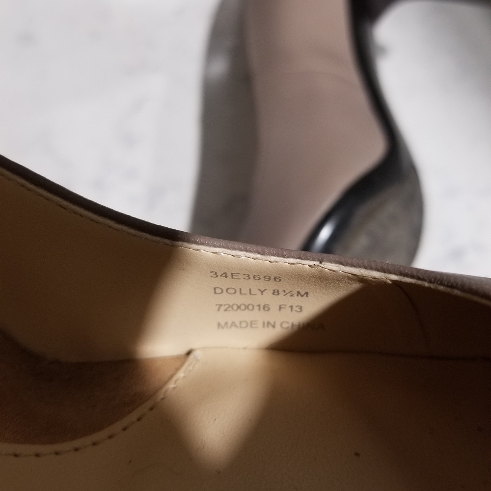 👠CALVIN KLEIN NUDE HEELS - Picture 9 of 9